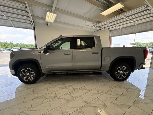New 2026 GMC Sierra 1500 SLE w/ Preferred Package AWD/4WD image 5