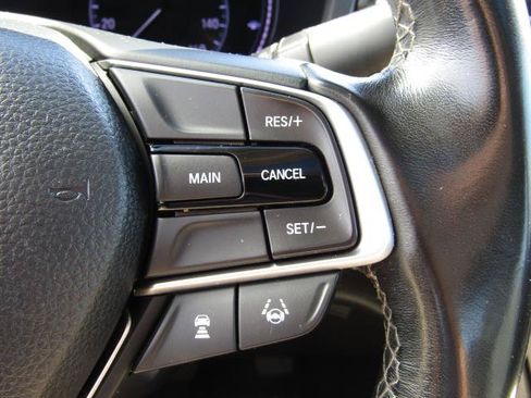 Used 2020 Honda Insight Touring image 20