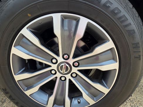 Used 2018 Nissan Armada SL w/ Premium Package RWD image 24