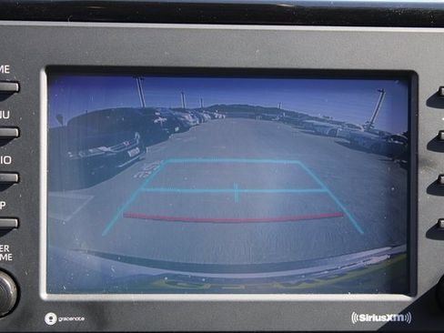 Used 2022 Toyota RAV4 LE image 12