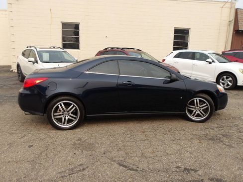 Used 2009 Pontiac G6 GT w/ Sport Package 1 FWD image 39
