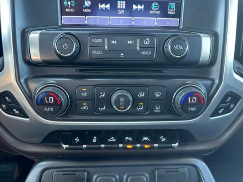 Used 2017 GMC Sierra 1500 SLT AWD/4WD image 4