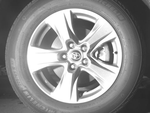 Used 2025 Toyota RAV4 LE image 13