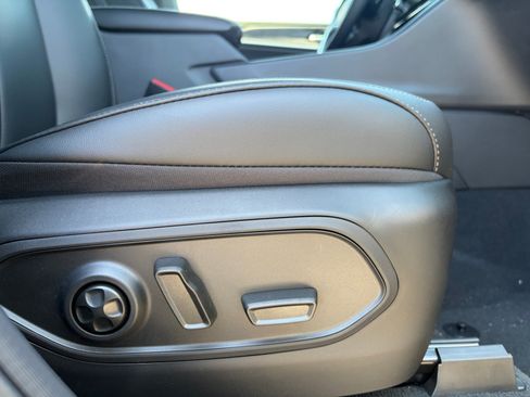 New 2026 Jeep Grand Cherokee L Limited AWD/4WD image 32