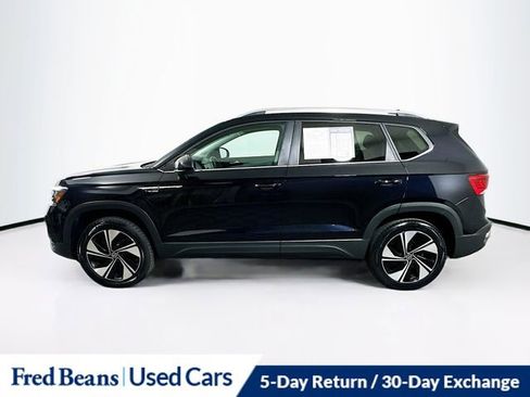 Used 2023 Volkswagen Taos SE image 4