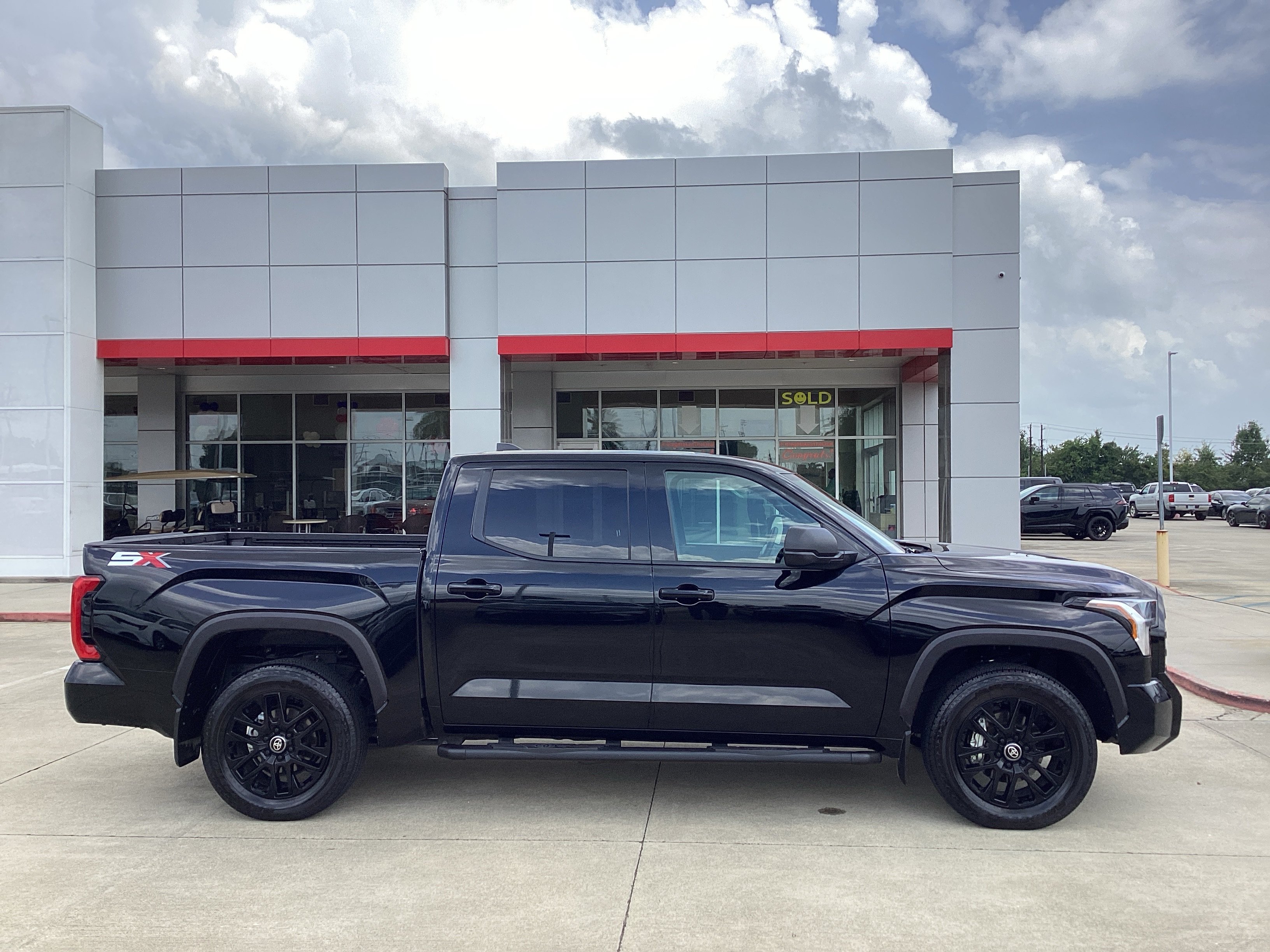 Used 2026 Toyota Tundra SR5 w/ SX Package RWD image 8