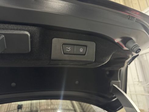 Used 2019 Maserati Ghibli S GranLusso AWD/4WD image 47
