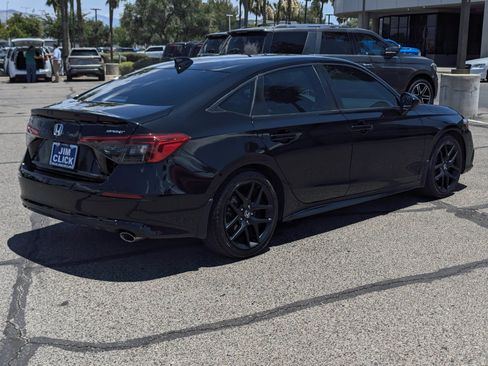 Used 2022 Honda Civic Sport image 2