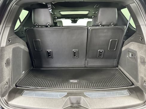 Used 2023 Cadillac Escalade Sport w/ LPO, ONYX Package AWD/4WD image 29