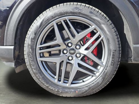 Used 2025 Ford Explorer ST-Line w/ ST-Line Street Pack image 26