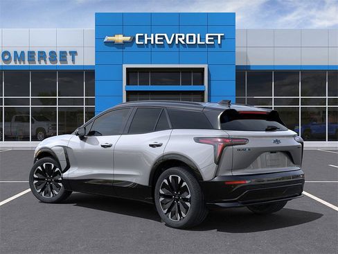 New 2025 Chevrolet Blazer EV RS image 3