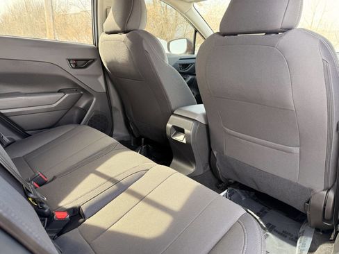 Used 2024 Subaru Crosstrek 2.0i image 12
