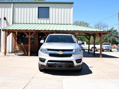 Used 2019 Chevrolet Colorado W/T w/ WT Convenience Package image 3