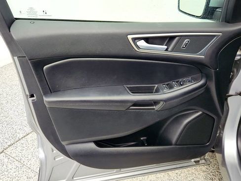 Used 2024 Ford Edge SEL image 10
