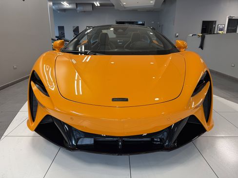 New 2026 McLaren Artura Spider image 10