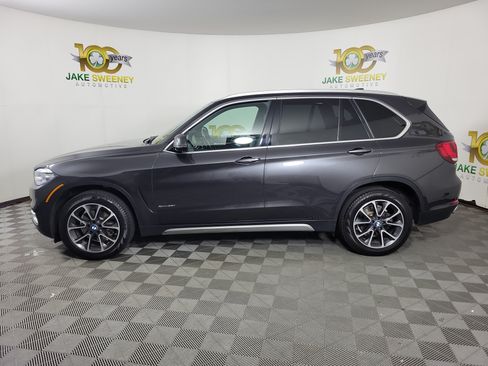 Used 2018 BMW X5 xDrive35i w/ Driving Assistance Package AWD/4WD image 2