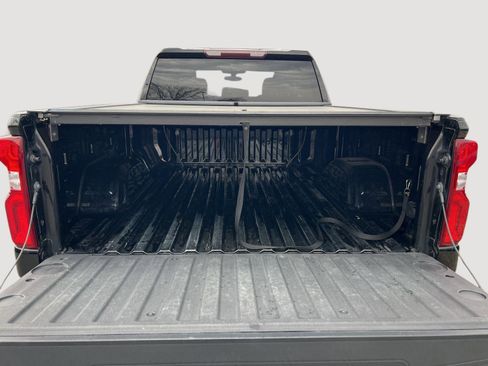 Used 2020 Chevrolet Silverado 1500 Custom w/ Custom Value Package image 21