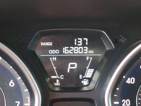 Used 2013 Hyundai Elantra Limited image 19