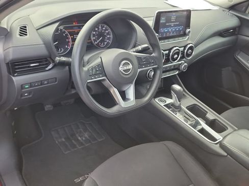 Used 2024 Nissan Sentra SV FWD image 16