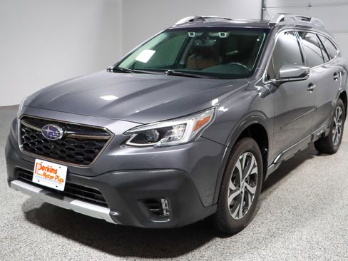 Used 2022 Subaru Outback Touring image 32