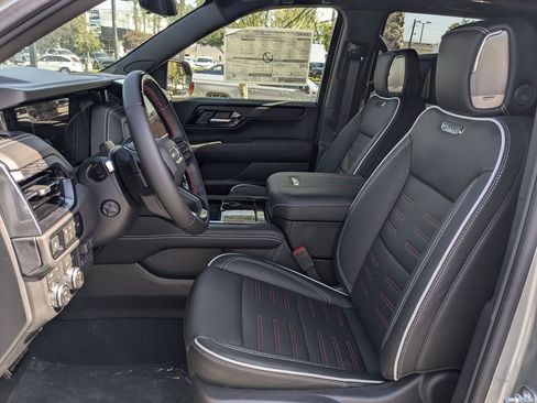 New 2026 GMC Yukon AT4 Ultimate AWD/4WD image 20
