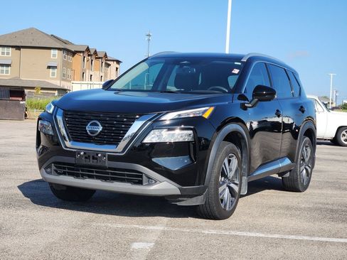 Used 2021 Nissan Rogue SL FWD image 2