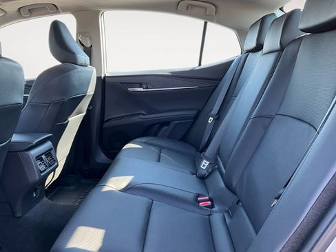 Used 2026 Toyota Camry XLE image 25