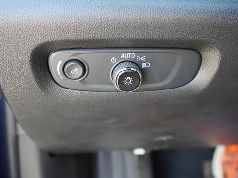 Certified 2023 Chevrolet Traverse LT w/ LT Premium Package image 26