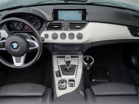 Used 2016 BMW Z4 sDrive28i image 21