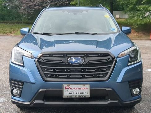 Used 2023 Subaru Forester Premium AWD/4WD image 8