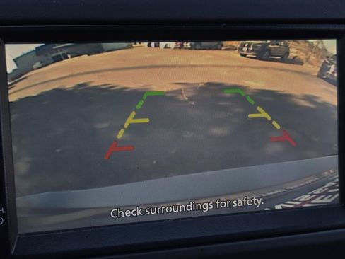 Used 2019 Nissan Versa Note S image 19