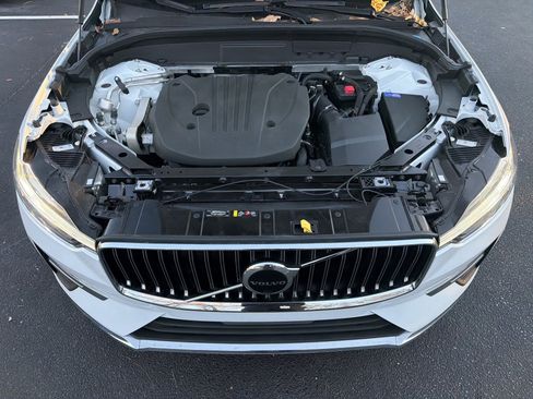 Certified 2023 Volvo XC60 B5 Plus w/ Protection Package Premier image 25