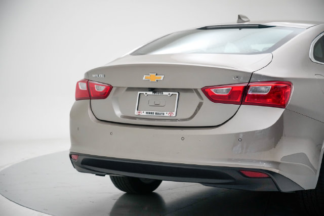 Used 2025 Chevrolet Malibu LT FWD image 12