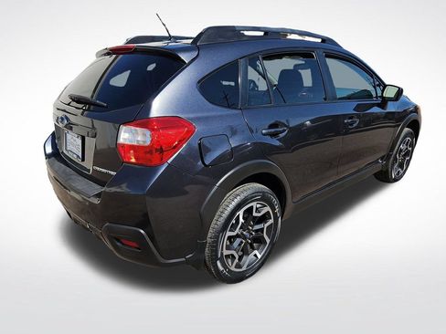 Used 2017 Subaru Crosstrek 2.0i Premium AWD/4WD image 5