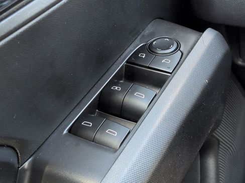 Used 2025 GMC Canyon Elevation w/ Technology Package RWD image 23
