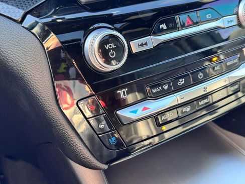 Used 2021 Ford Explorer ST image 22