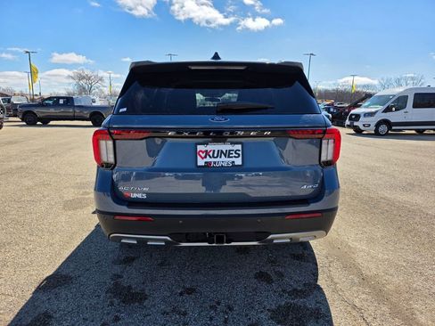 New 2026 Ford Explorer Active AWD/4WD image 6