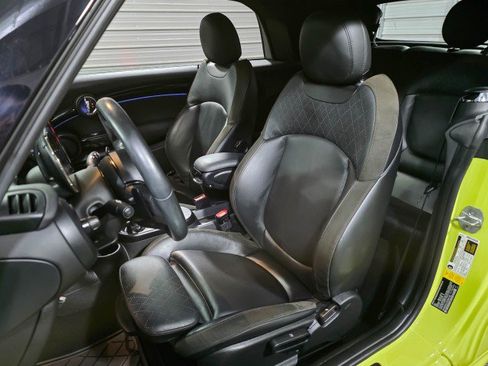 Used 2022 MINI Cooper John Cooper Works w/ Driver Assistance Package FWD image 15