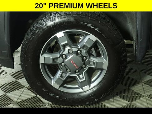 Certified 2025 GMC Sierra 2500 SLE w/ SLE Value Package; AWD/4WD image 10