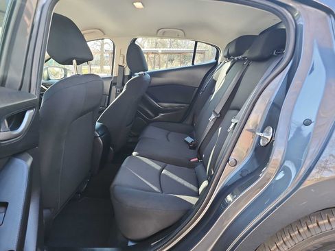 Used 2016 MAZDA MAZDA3 i Sport image 22