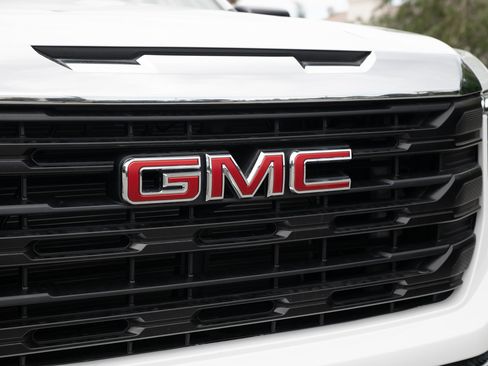New 2025 GMC Sierra 1500 Pro w/ Pro Value Package image 19