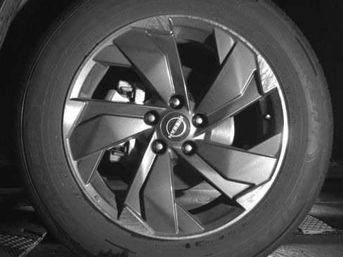 Used 2025 Nissan Rogue SV FWD image 12