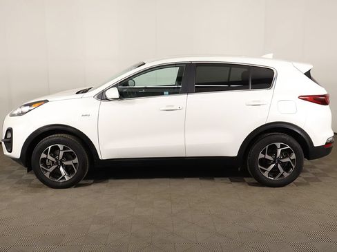 Used 2022 Kia Sportage LX AWD/4WD image 12
