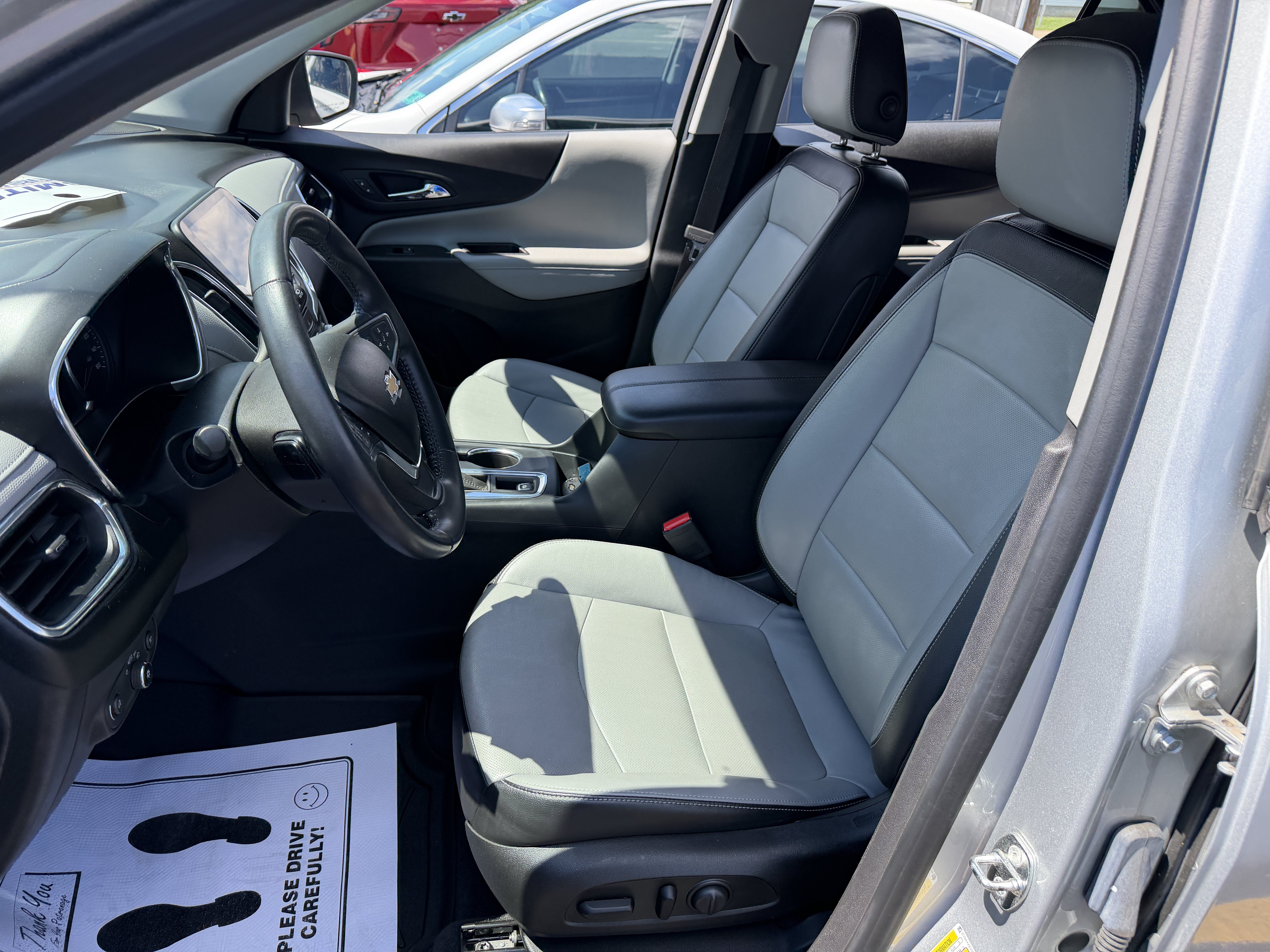 Used 2021 Chevrolet Equinox Premier AWD/4WD image 10