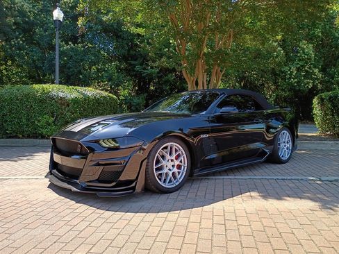 Used 2018 Ford Mustang GT Premium RWD image 2