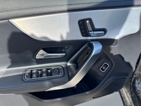 Used 2025 Mercedes-Benz CLA 250 4MATIC image 7