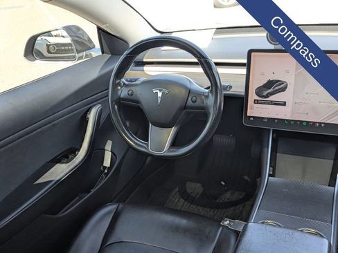 Used 2018 Tesla Model 3 Long Range RWD image 19