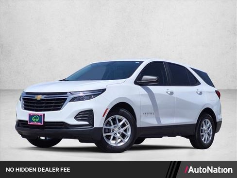 Used 2024 Chevrolet Equinox LS FWD image 1