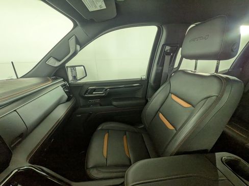 Used 2023 GMC Sierra 1500 AT4 w/ AT4 Premium Package image 33