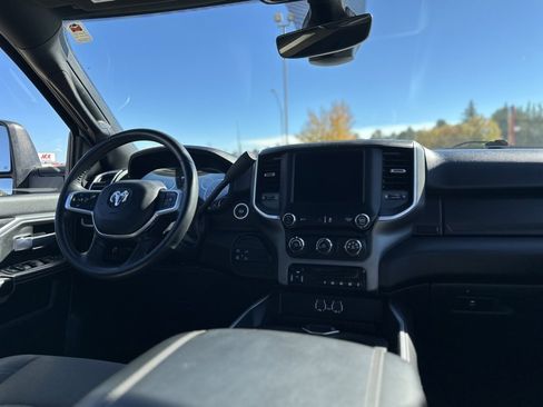 Used 2024 RAM 2500 Big Horn w/ Off Road Package image 17